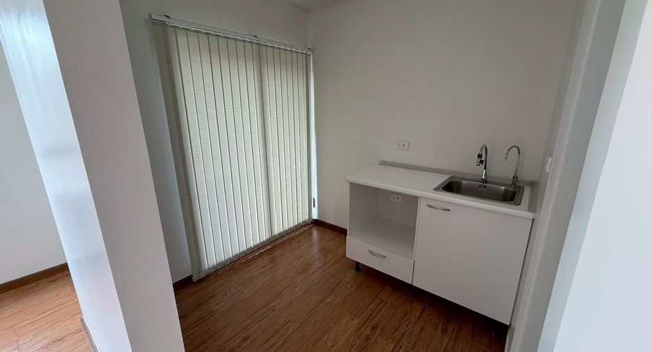 For sale studio condo in Mueang Nonthaburi, Nonthaburi