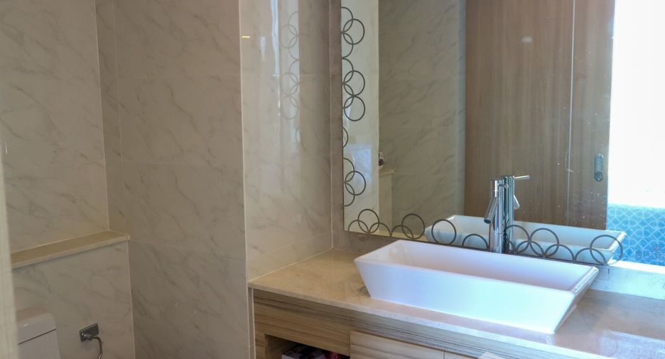 For sale studio condo in Bang Lamung, Chonburi