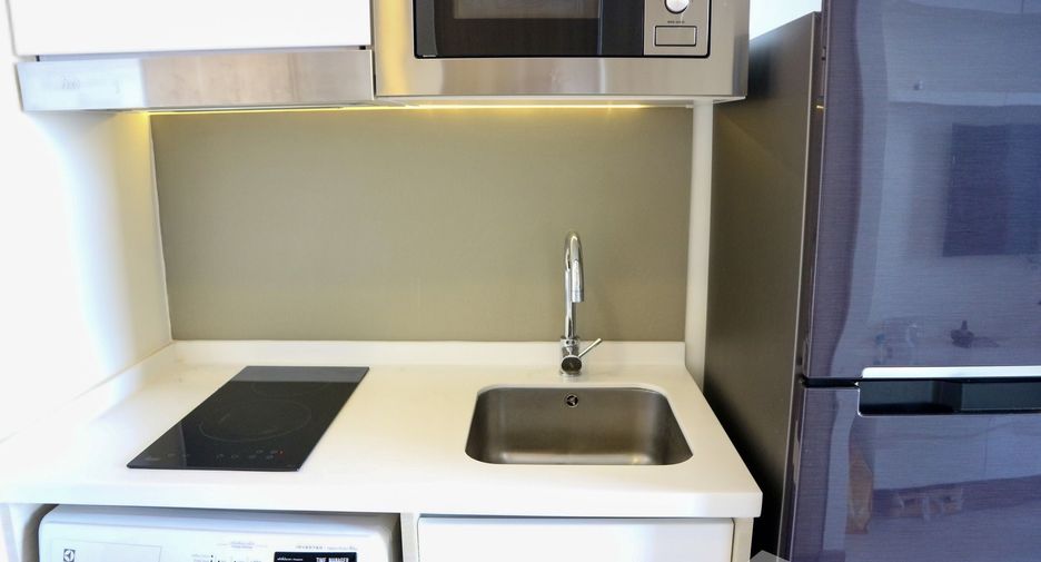For sale studio condo in Bang Lamung, Chonburi