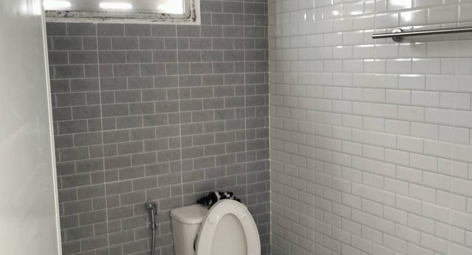 Casa en venta de 2 habitaciones en Saphan Sung, Bangkok