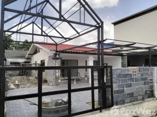 For sale 2 bedrooms house in Saphan Sung, Bangkok