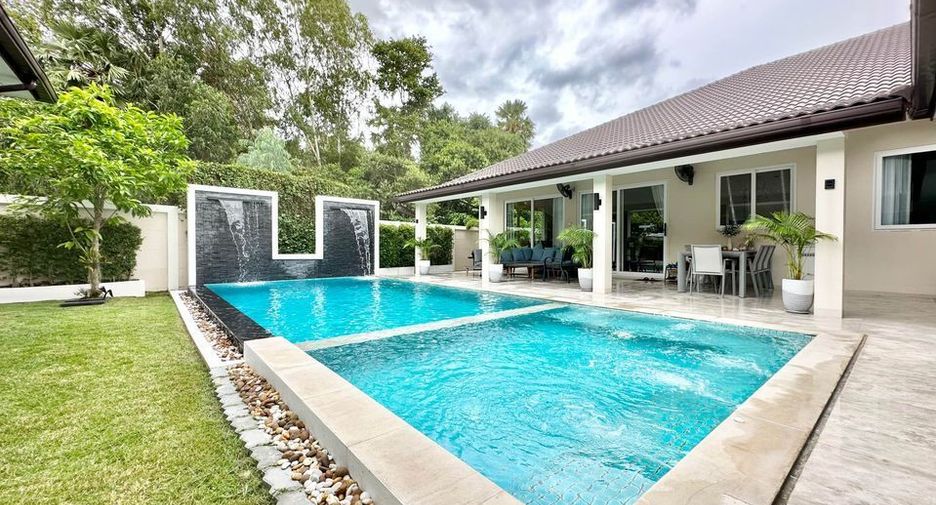 Villa en venta y en alquiler de 6 habitaciones en Bang Lamung, Chonburi