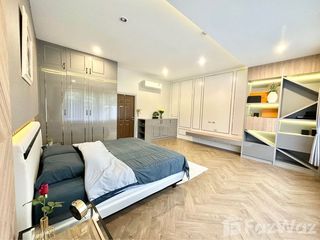 Villa en venta y en alquiler de 6 habitaciones en Bang Lamung, Chonburi