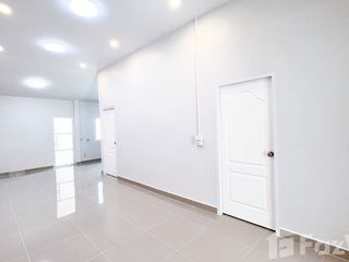 For sale 2 bedrooms townhouse in Lak Si, Bangkok