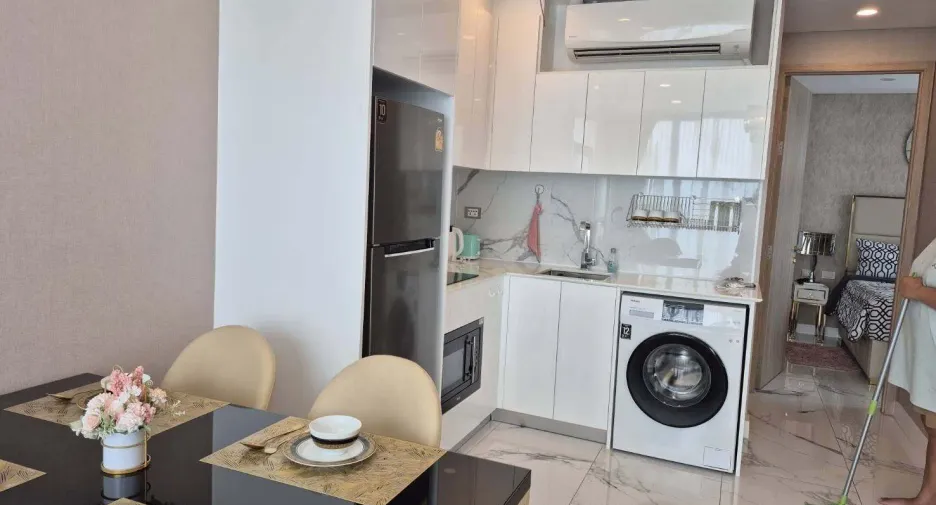 For sale 2 bedrooms condo in Bang Lamung, Chonburi