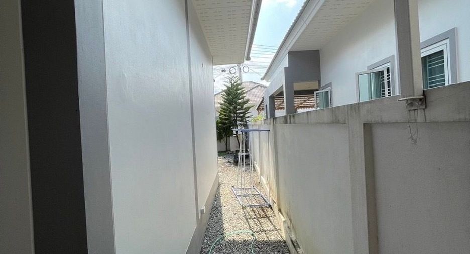 出租 3 卧室 独立屋 在 Ban Chang, Rayong