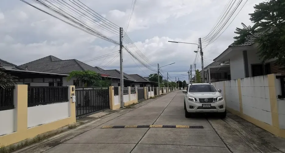 出租 3 卧室 独立屋 在 Ban Chang, Rayong