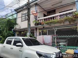 Casa adosada en venta de 4 habitaciones en Bang Na, Bangkok