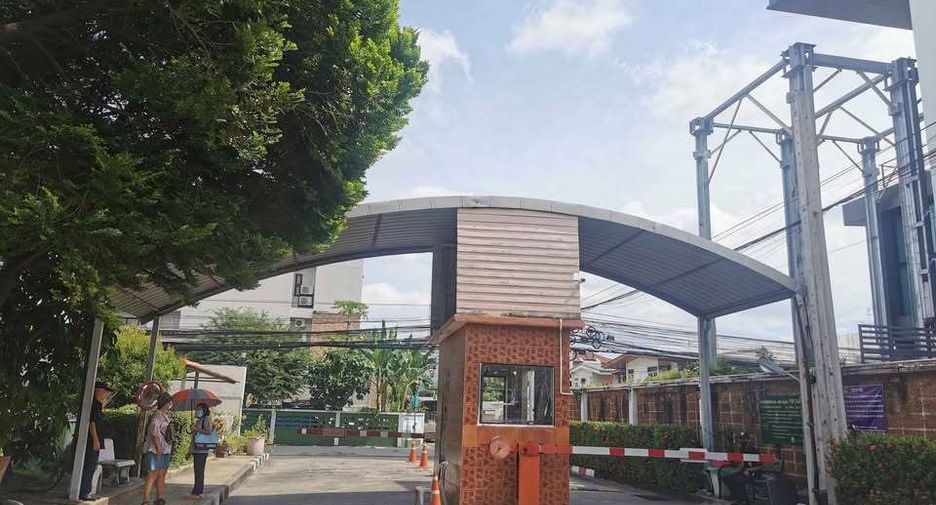 For sale and for rent 3 bedrooms house in Suan Luang, Bangkok