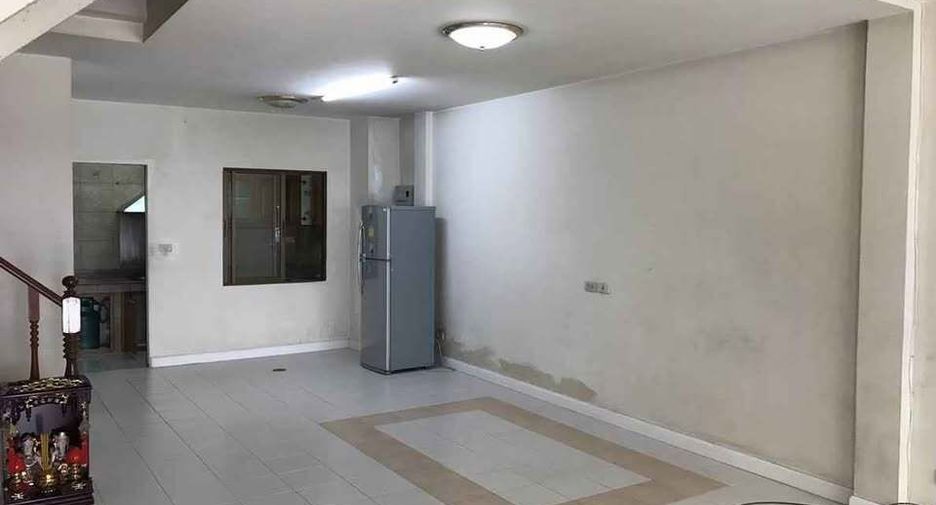 出售 和 出租 3 卧室 独立屋 在 Suan Luang, 曼谷