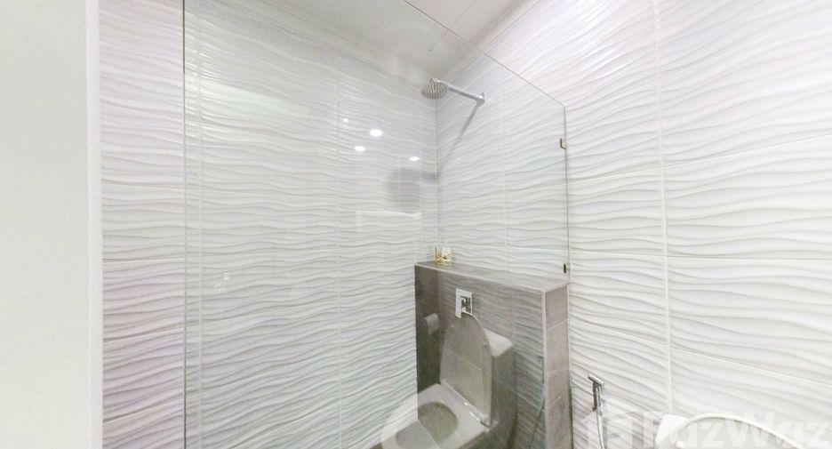 For sale and for rent 2 bedrooms condo in Khlong San, Bangkok