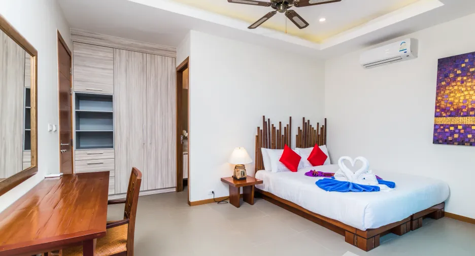 ขาย 4 ห้องนอน วิลล่า ใน เมืองภูเก็ต, ภูเก็ต