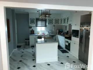 For sale 4 ベッドルーム house in Khlong San, Bangkok