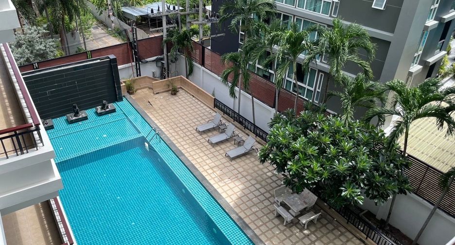 For rent 3 bedrooms condo in Bang Lamung, Chonburi