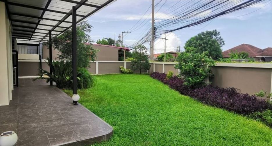 For rent 2 bedrooms house in Bang Lamung, Chonburi