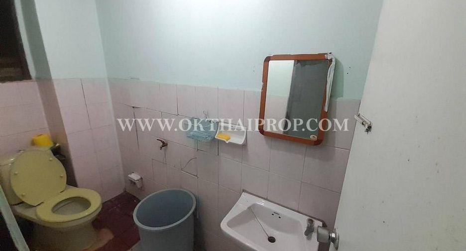 For sale 3 bedrooms townhouse in Pak Kret, Nonthaburi