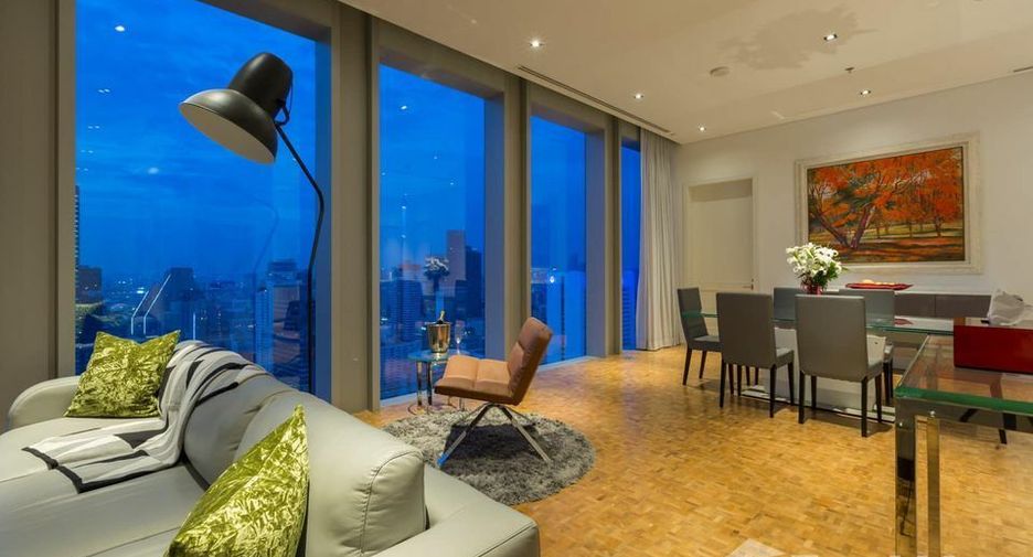 For sale 2 bedrooms condo in Sathon, Bangkok