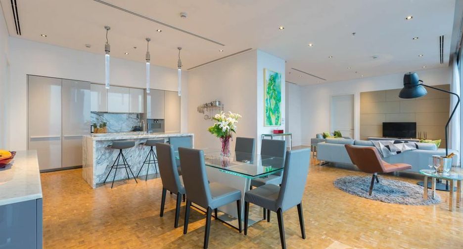 For sale 2 bedrooms condo in Sathon, Bangkok