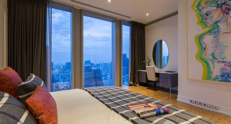 For sale 2 bedrooms condo in Sathon, Bangkok