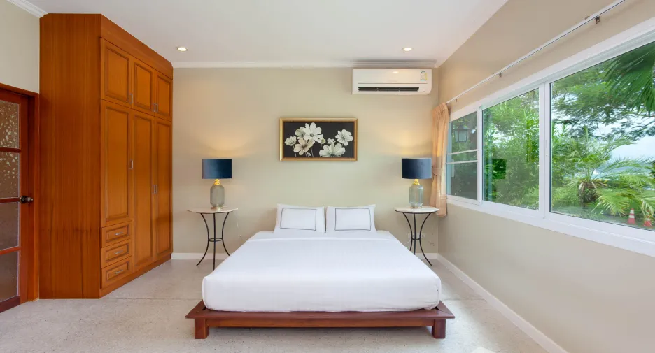 For rent 4 bedrooms villa in Mueang Phuket, Phuket