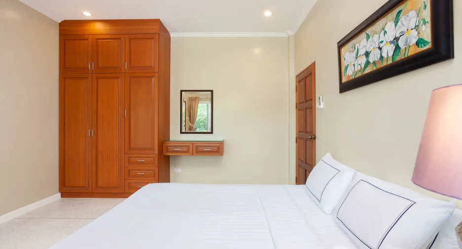 For rent 4 bedrooms villa in Mueang Phuket, Phuket