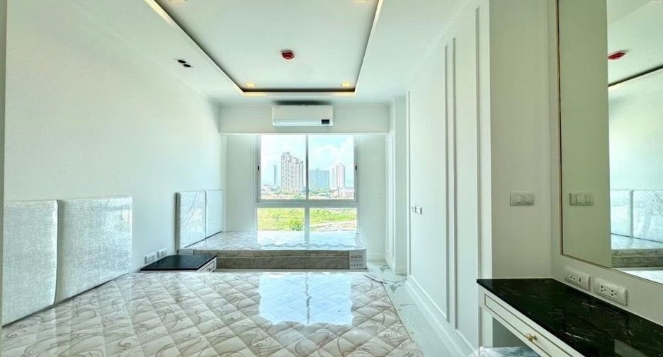For rent 2 bedrooms condo in Bang Lamung, Chonburi