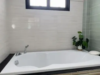 Villa zur Miete mit 4 Zimmer in Bang Lamung, Chonburi