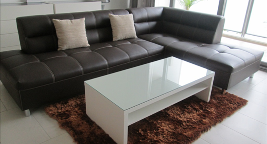 For rent 2 bedrooms condo in Bang Lamung, Chonburi