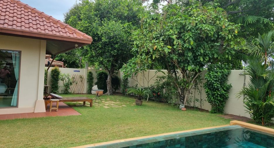 Casa en alquiler de 3 habitaciones en Bang Lamung, Chonburi