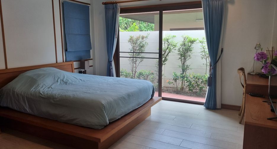 Casa en alquiler de 3 habitaciones en Bang Lamung, Chonburi