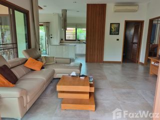 À louer 3 chambres maison à Bang Lamung, Chonburi