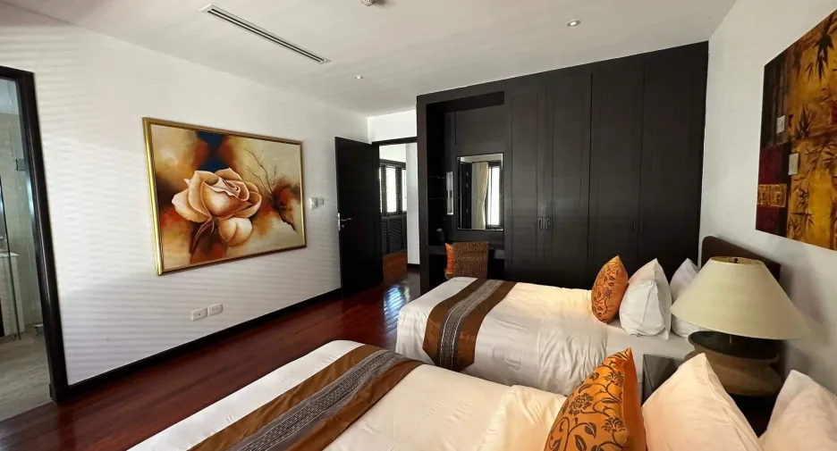 For rent 6 bedrooms villa in Thalang, Phuket