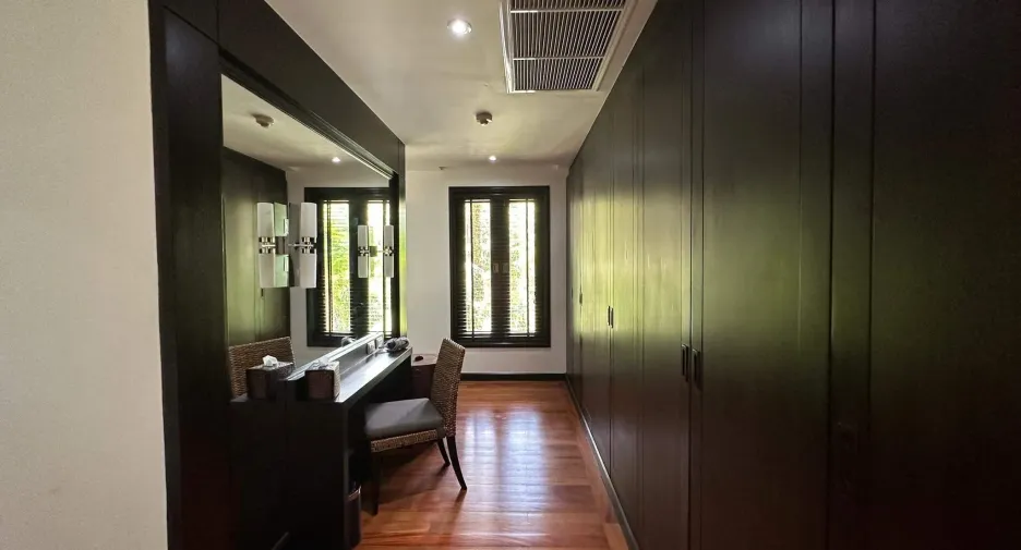For rent 6 bedrooms villa in Thalang, Phuket