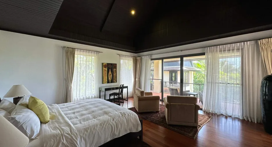For rent 6 bedrooms villa in Thalang, Phuket