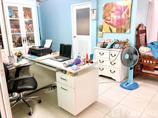 For sale 4 bedrooms house in Don Mueang, Bangkok