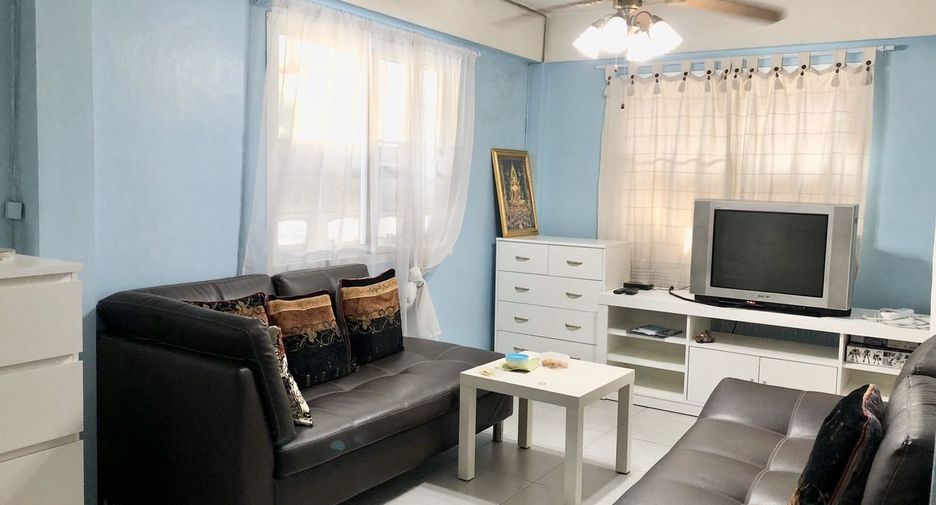 Casa en venta de 4 habitaciones en Don Mueang, Bangkok