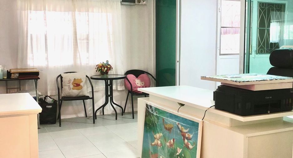 Casa en venta de 4 habitaciones en Don Mueang, Bangkok