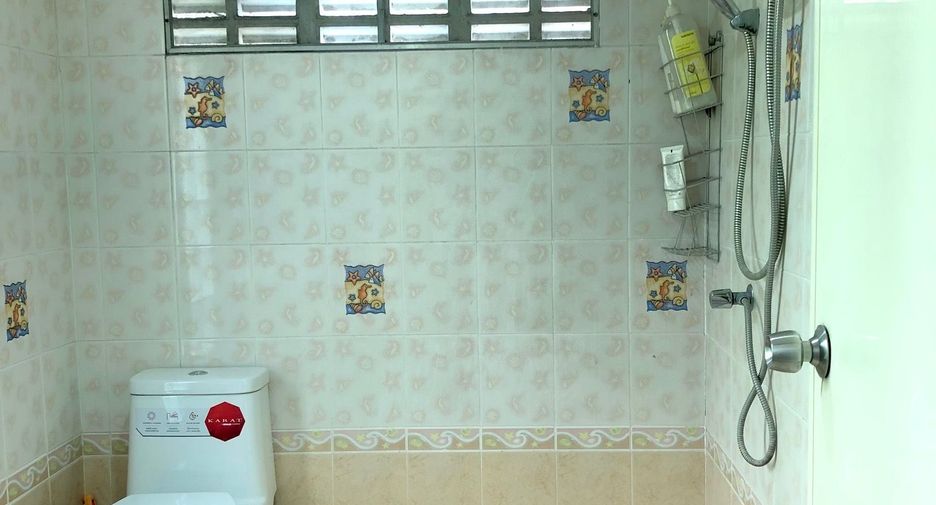 Casa en venta de 4 habitaciones en Don Mueang, Bangkok
