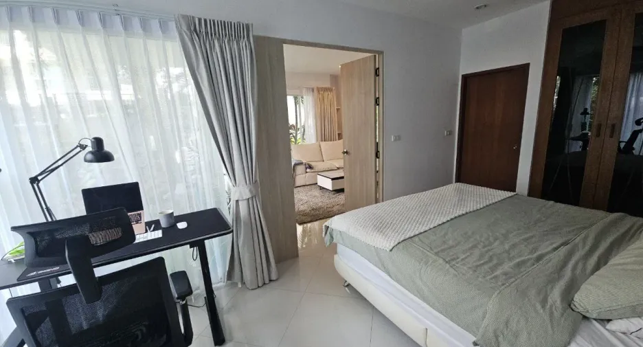 For rent 2 bedrooms condo in Bang Lamung, Chonburi