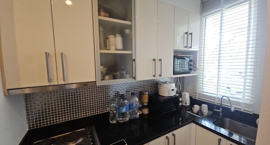 For rent 2 bedrooms condo in Bang Lamung, Chonburi