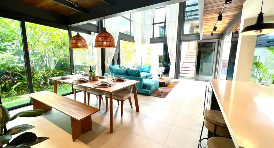 Villa zum Kauf mit 4 Zimmer in Thalang, Phuket