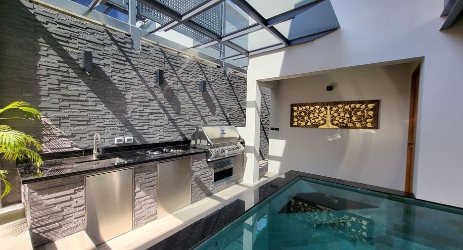 Villa zum Kauf mit 4 Zimmer in Thalang, Phuket