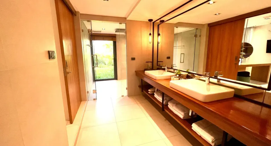 Villa zum Kauf mit 4 Zimmer in Thalang, Phuket