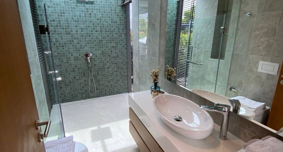 Villa zum Kauf mit 4 Zimmer in Thalang, Phuket