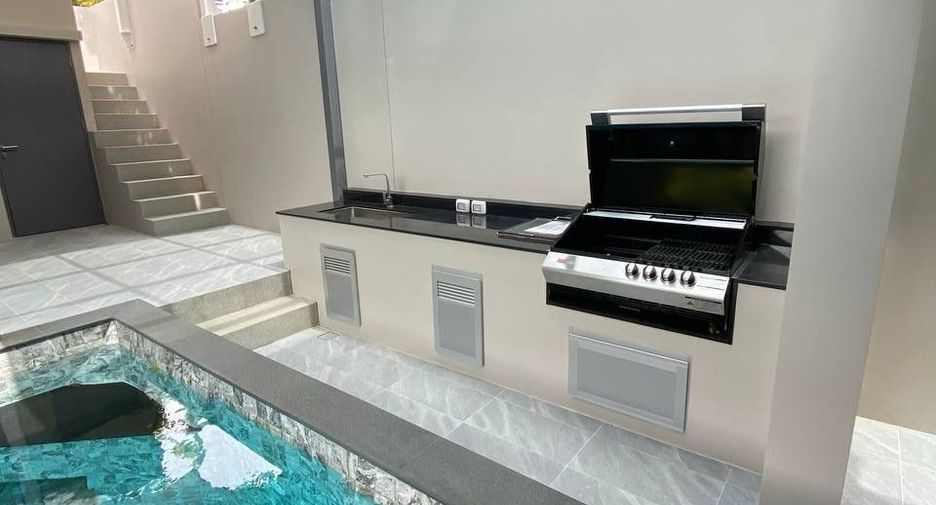 Villa en venta de 4 habitaciones en Thalang, Phuket