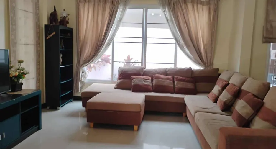 For rent 3 bedrooms house in Bang Lamung, Chonburi