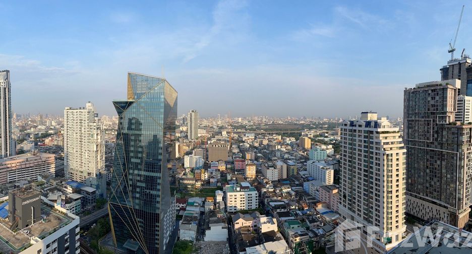 For sale 1 bed condo in Ratchathewi, Bangkok