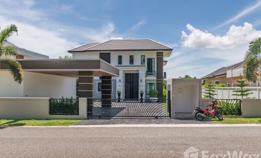 For sale 5 bedrooms villa in Bang Lamung, Chonburi