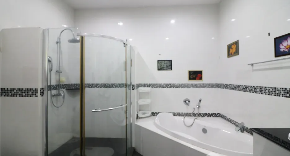 For sale 3 bedrooms house in Mueang Udon Thani, Udon Thani