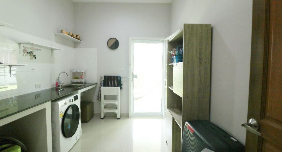 For sale 3 bedrooms house in Mueang Udon Thani, Udon Thani